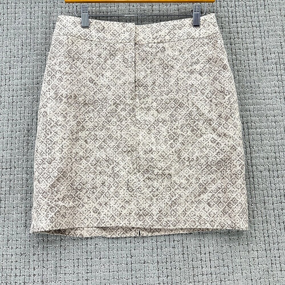 LOFT Mini Skit Womens Size 4 Beige Brown Pencil Floral Linen Pockets Lined Slit